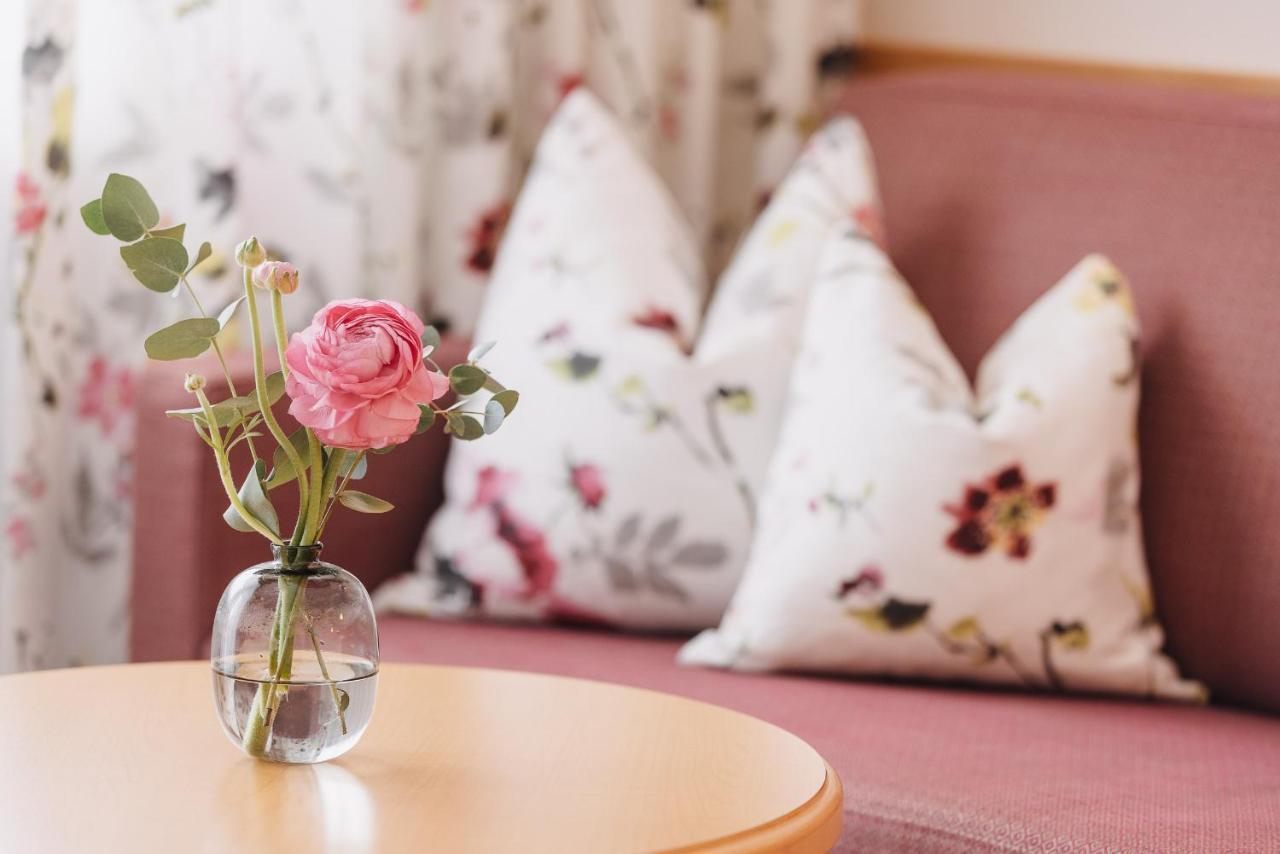 Hotel Garni Lavendel 레흐암 아르베르크 외부 사진